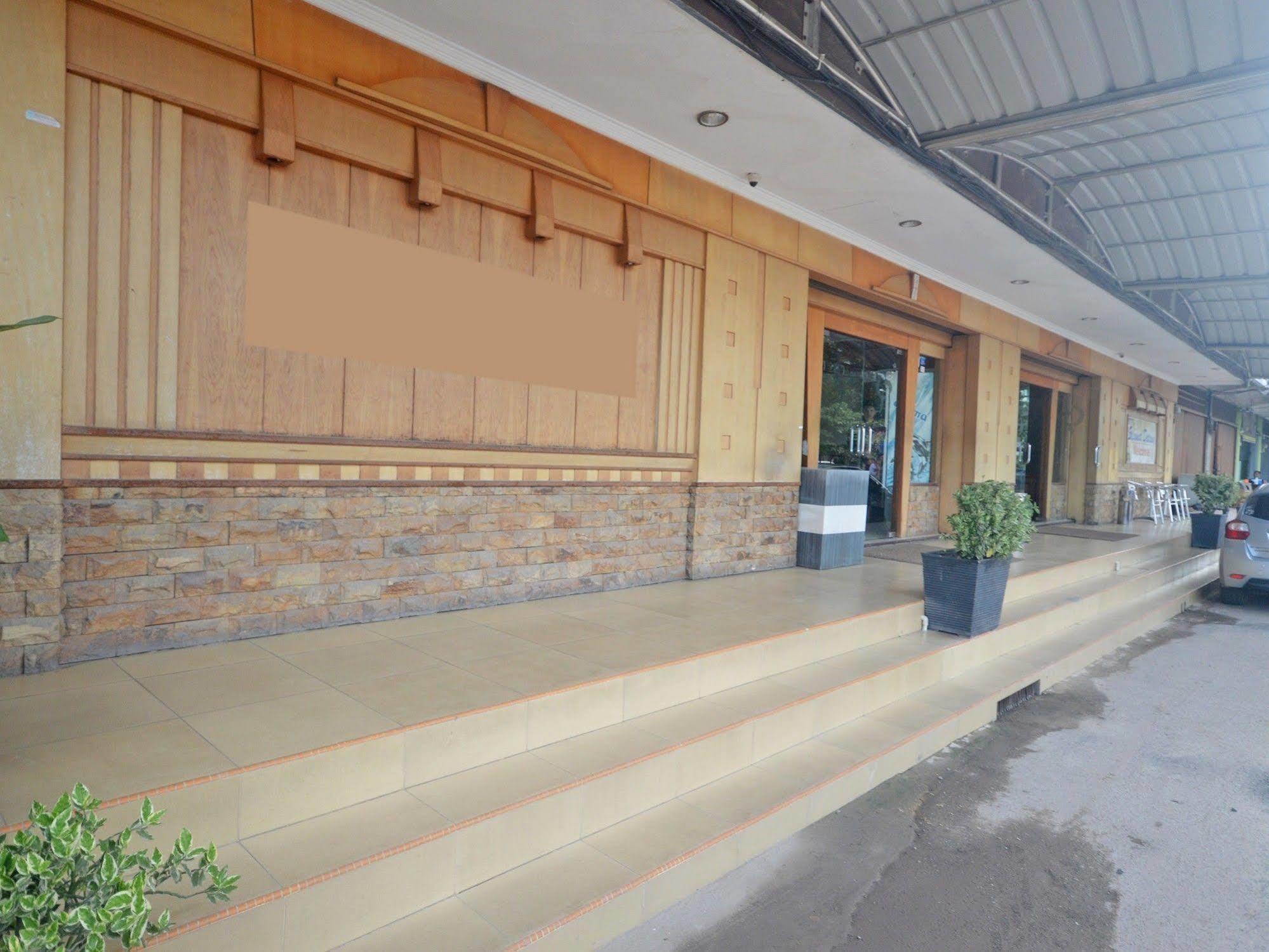 Nida Rooms Nagoya Business Center Batam Luaran gambar