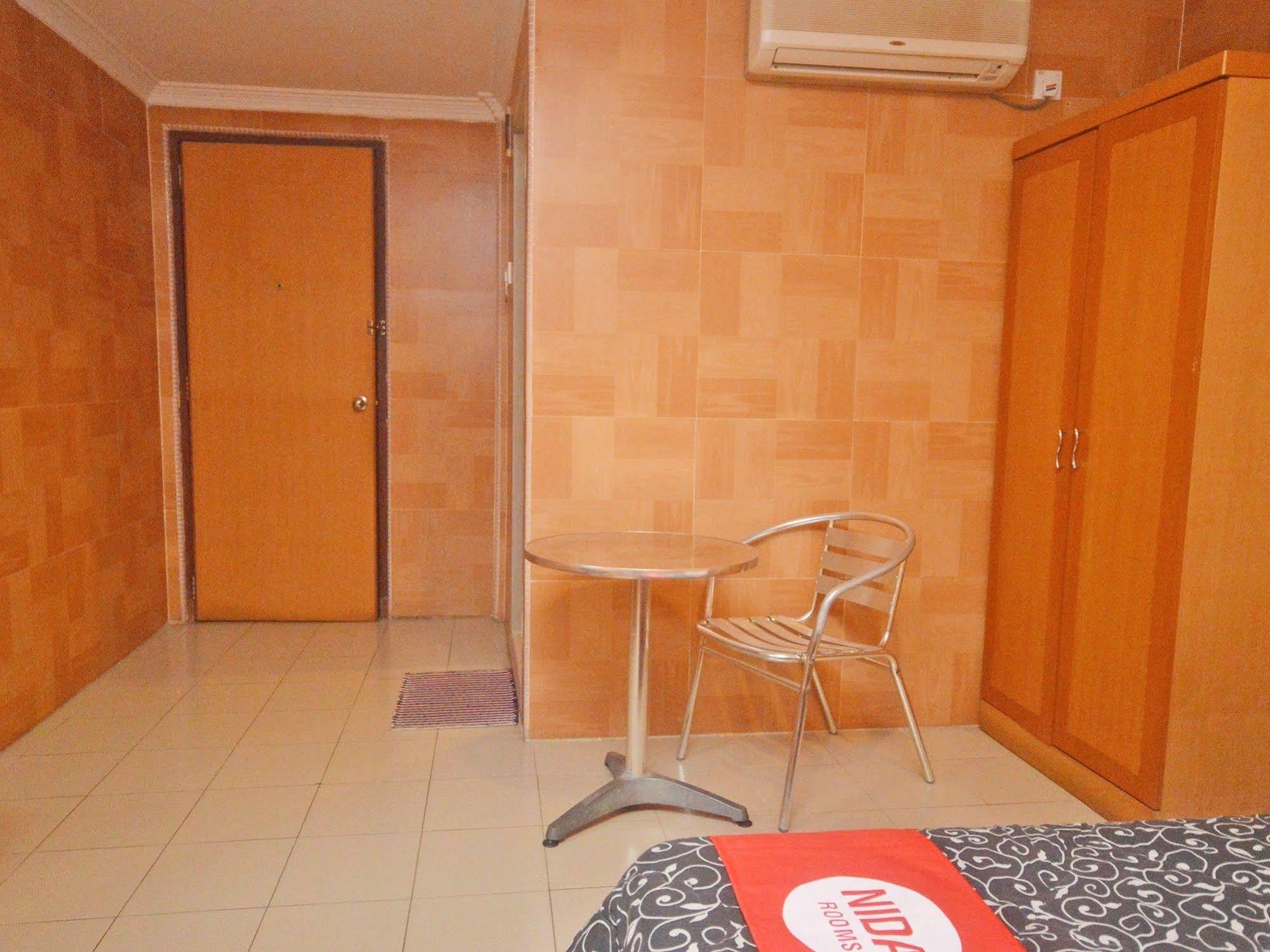 Nida Rooms Nagoya Business Center Batam Luaran gambar